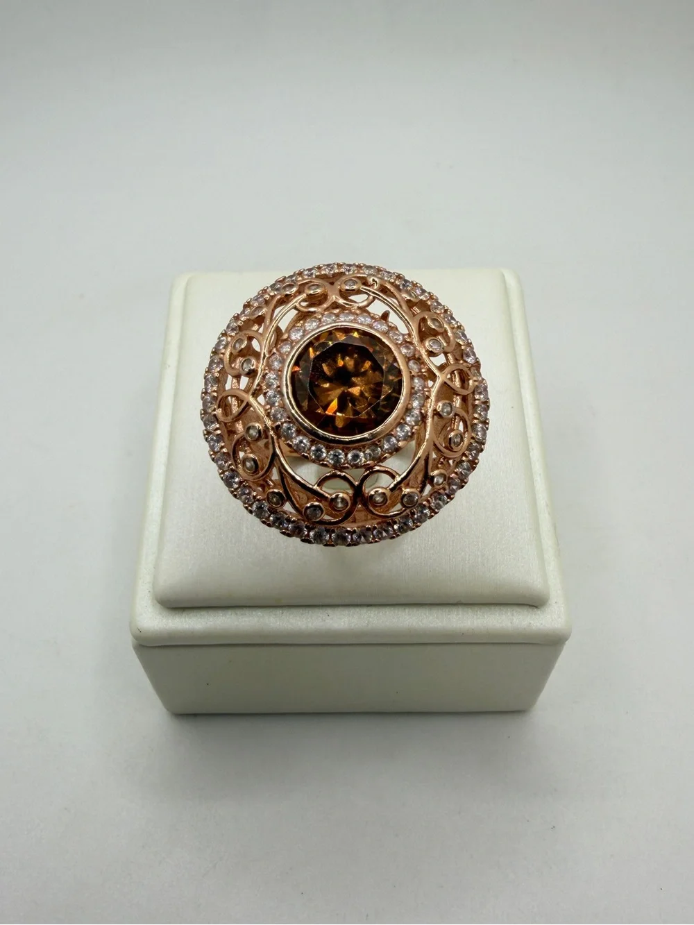 10mm faceted glass brown 